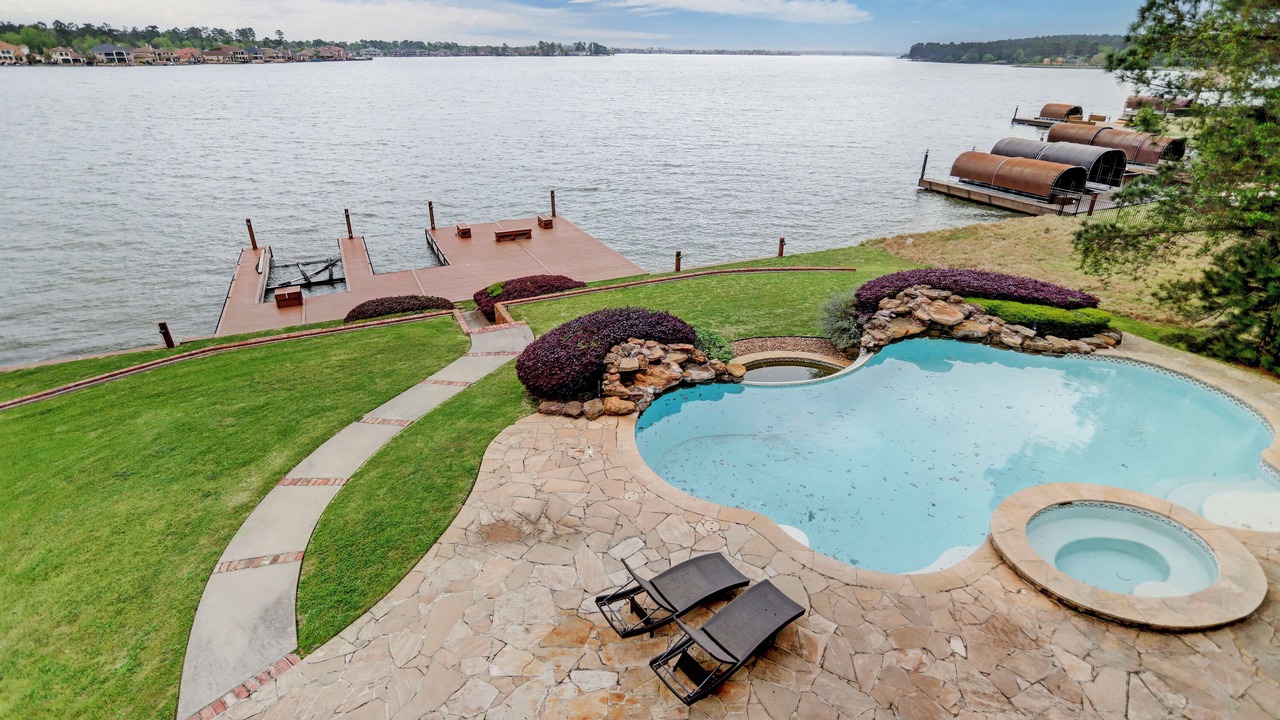 Photo of Outdoor in Montgomery