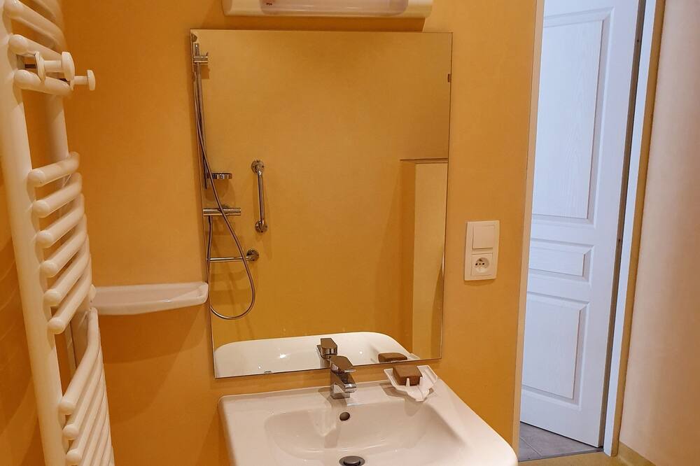 Photo of Bathroom in Villalbe