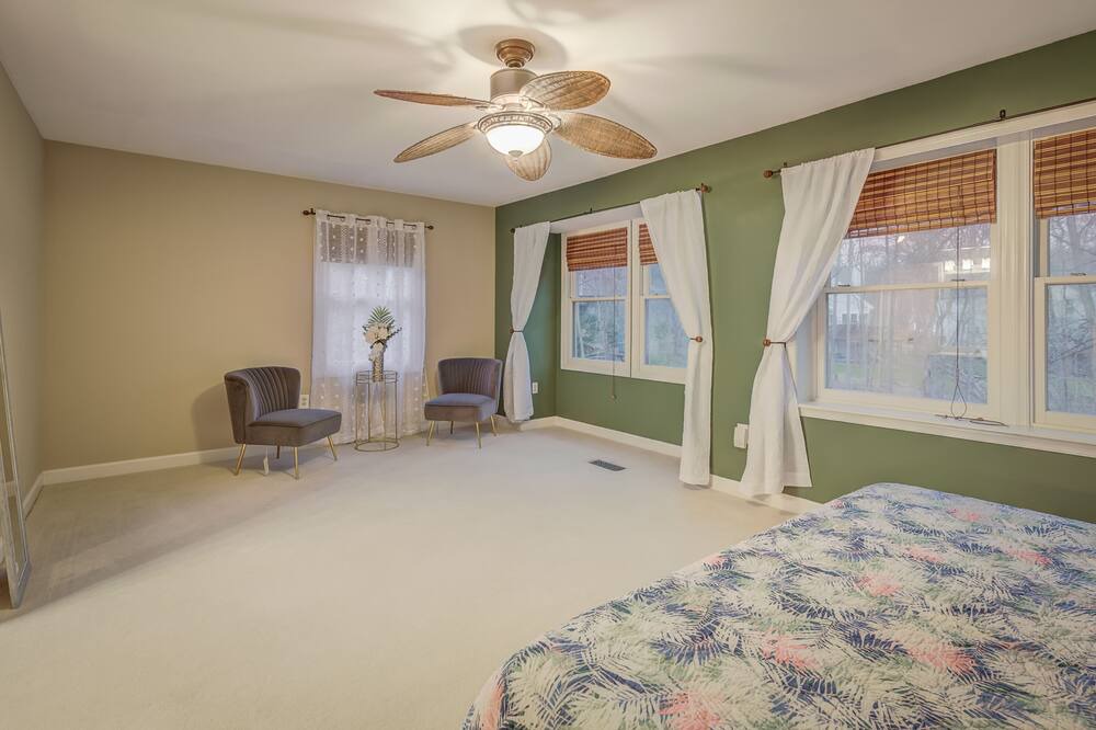 Photo of Bedroom in Dale City