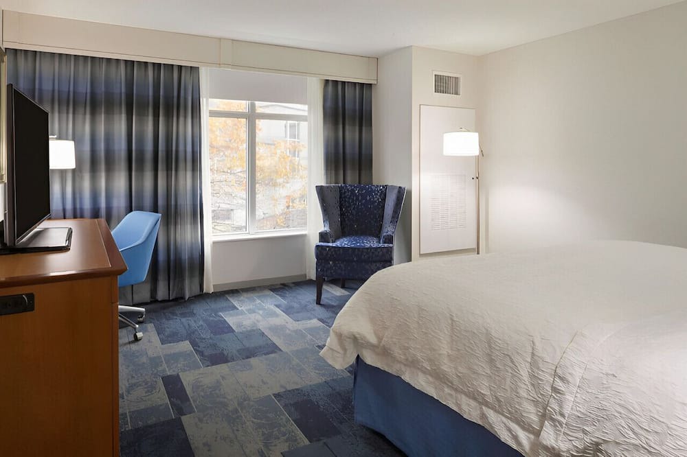 Photo of Bedroom in Rosemont