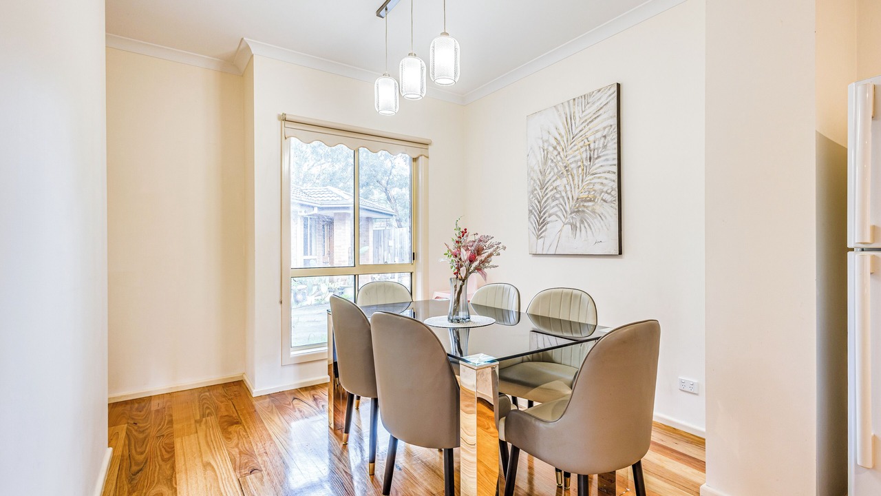Photo of Livingroom in Glen Waverley