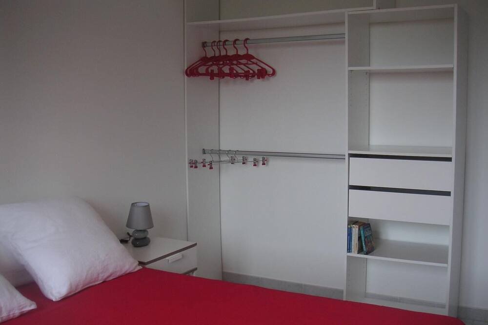 Photo of Bedroom in Banne
