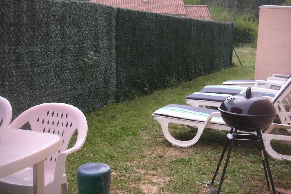Photo of Outdoor in Banne