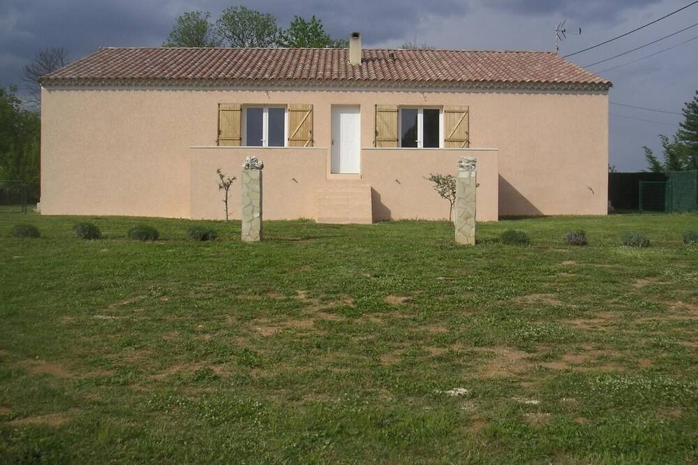 Photo of Outdoor in Banne