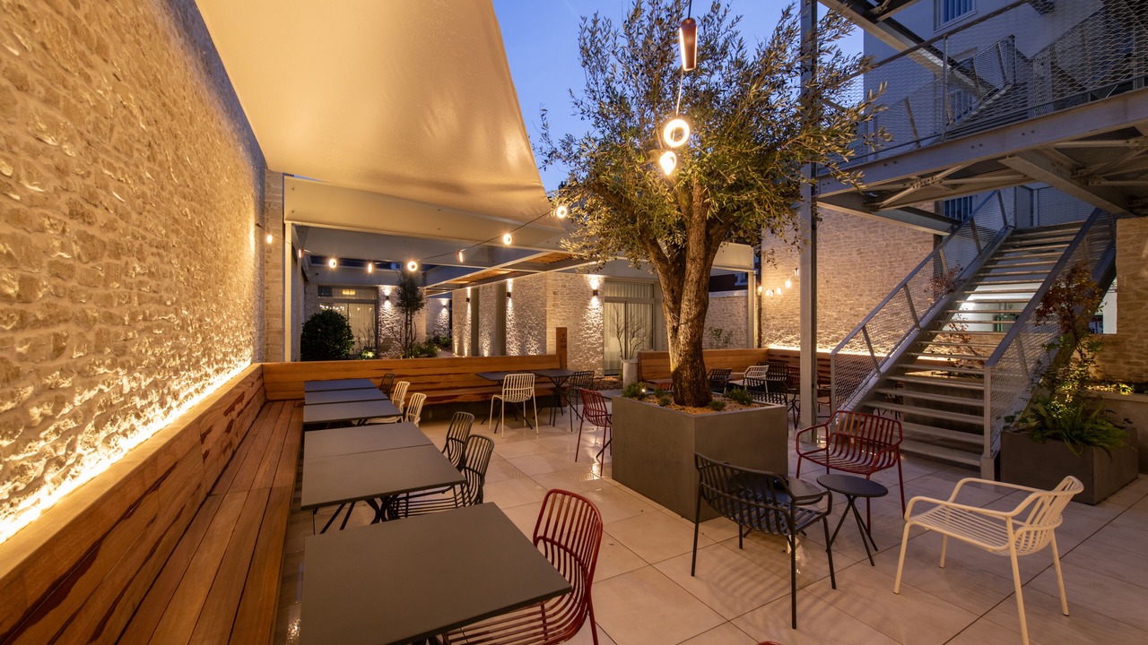 Photo of Patio Balcony in Madeleine-Champ de Mars