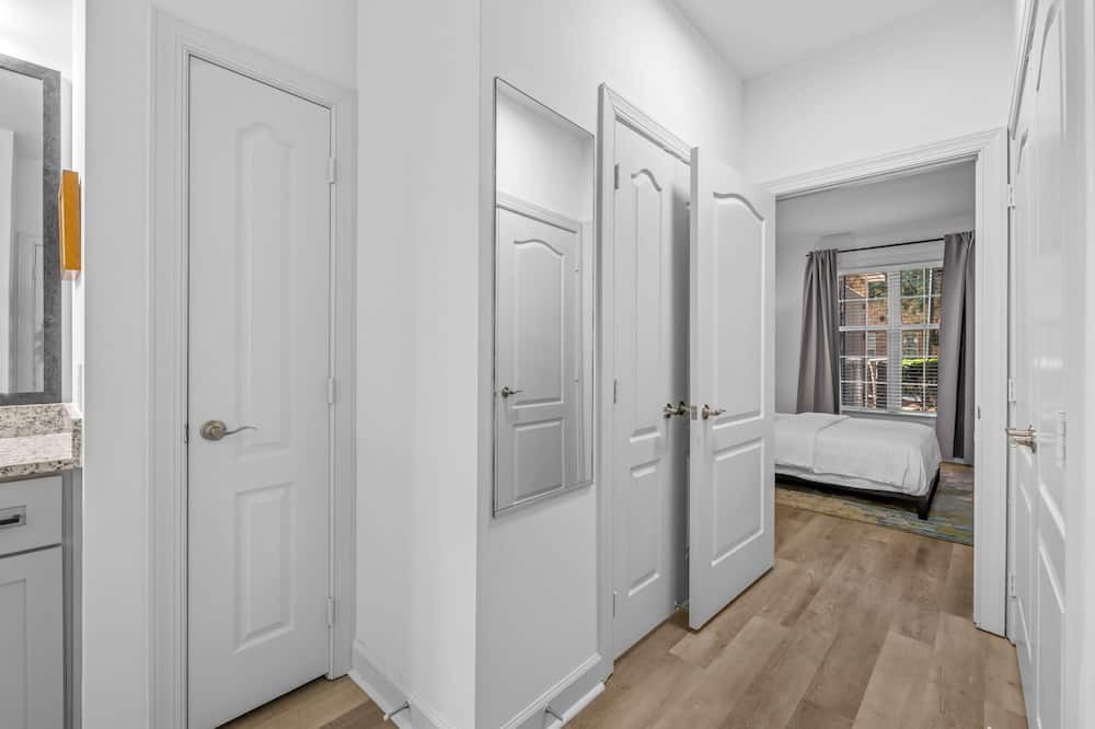 Photo of Others in North Druid Hills