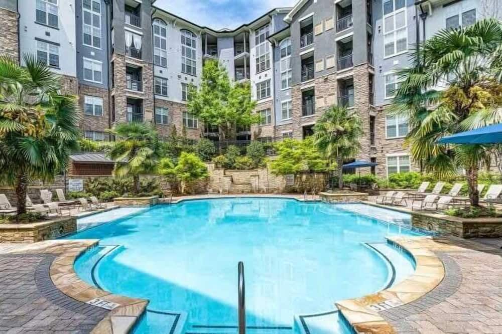 Photo of Outdoor in North Druid Hills