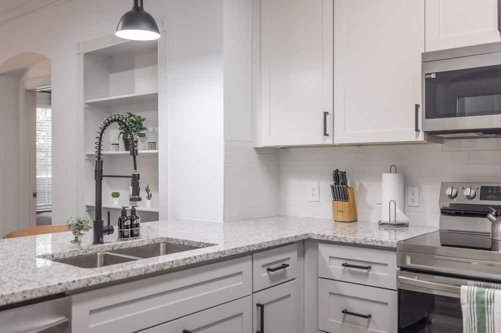 Photo of Others in North Druid Hills