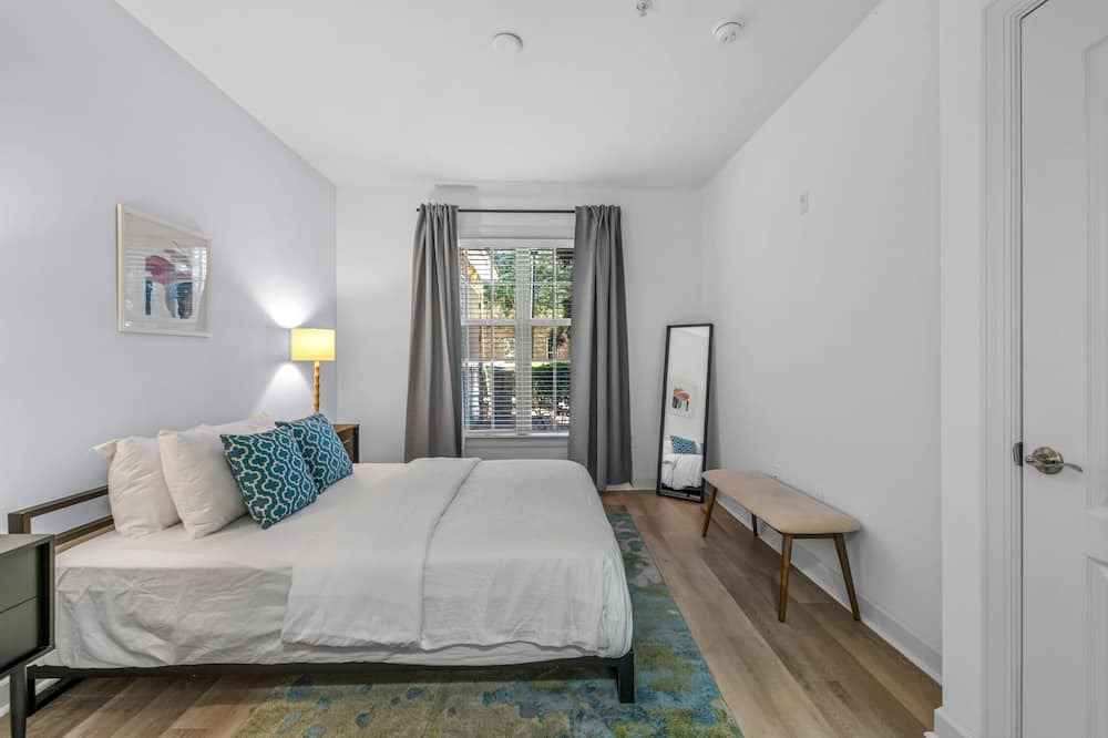 Photo of Others in North Druid Hills