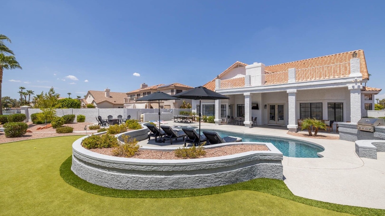 Photo of Outdoor in Val Vista Lakes