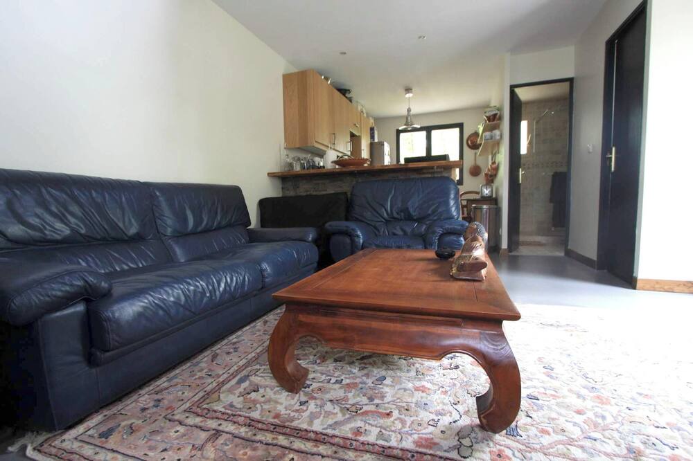 Photo of Livingroom in Arbonne-la-Foret