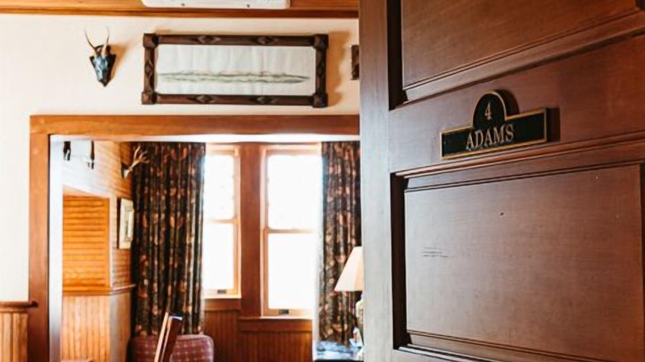 Photo of Livingroom in Haines Falls