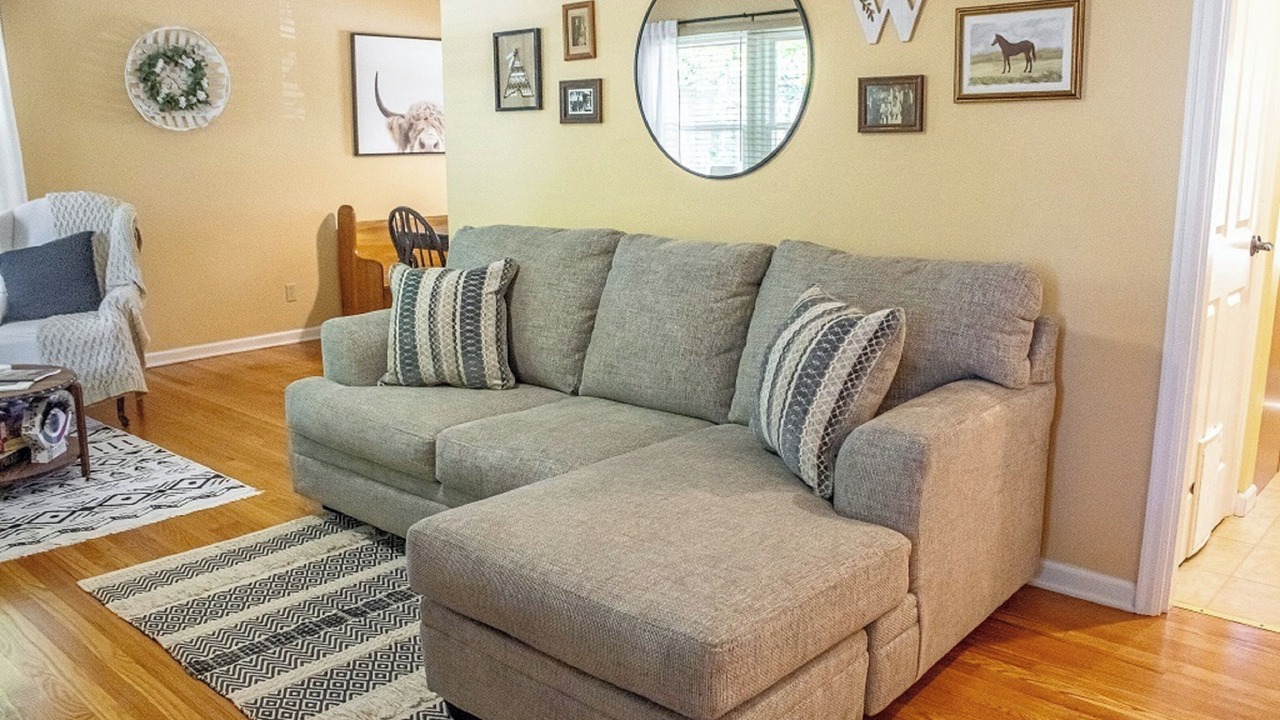 Photo of Livingroom in Rolla