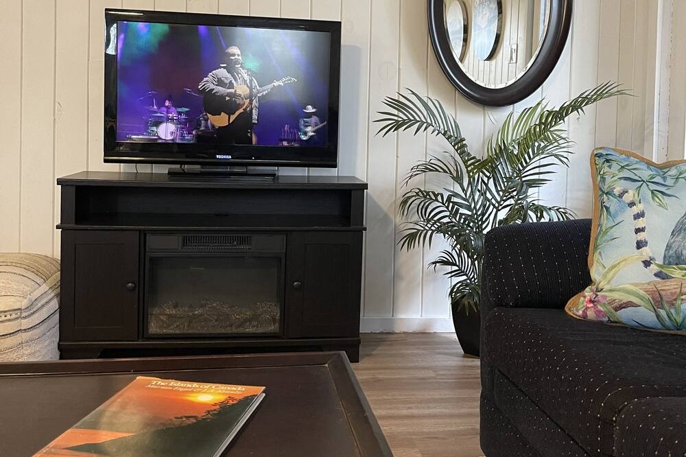 Photo of Livingroom in Cambridge-Narrows