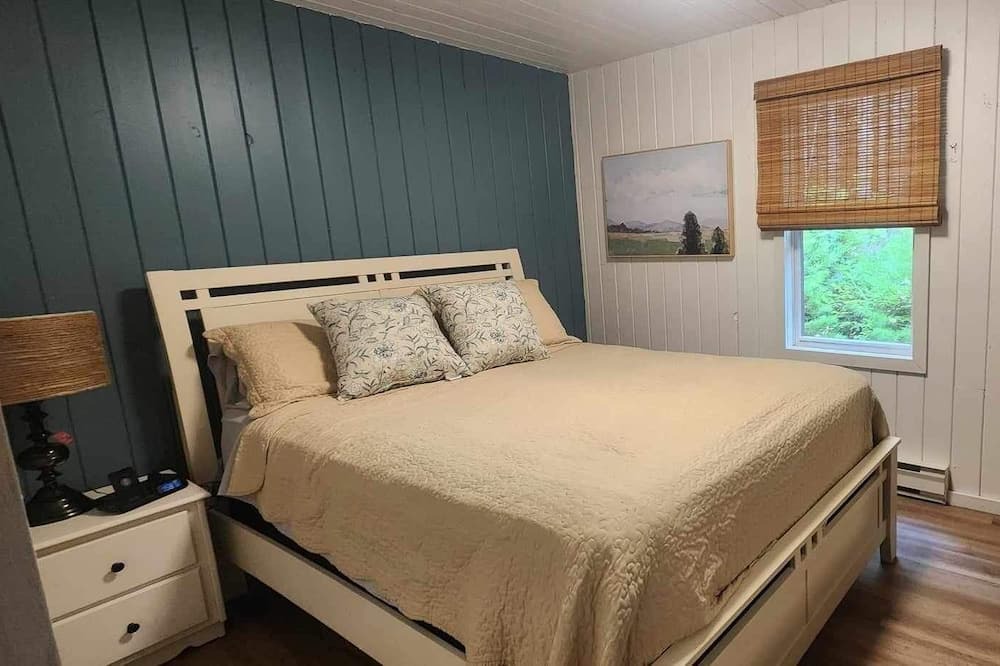 Photo of Bedroom in Cambridge-Narrows