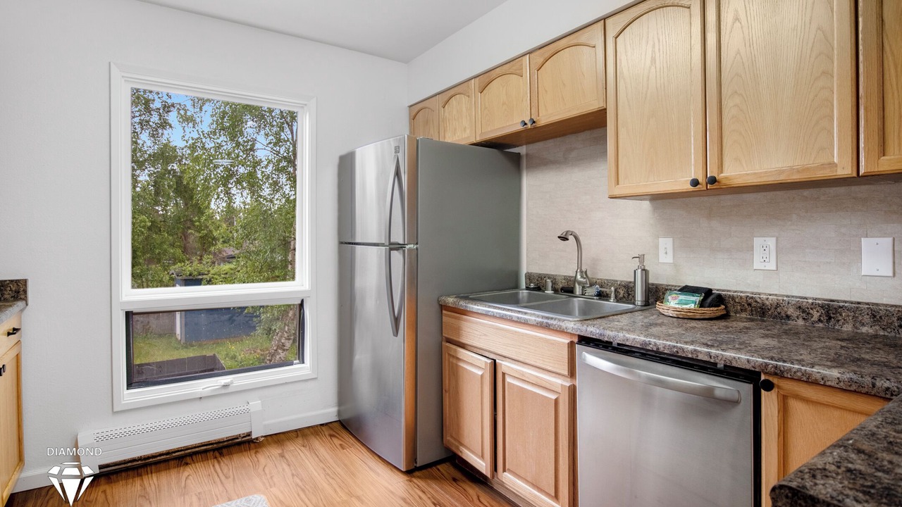 Photo of Kitchen in Russian Jack Park
