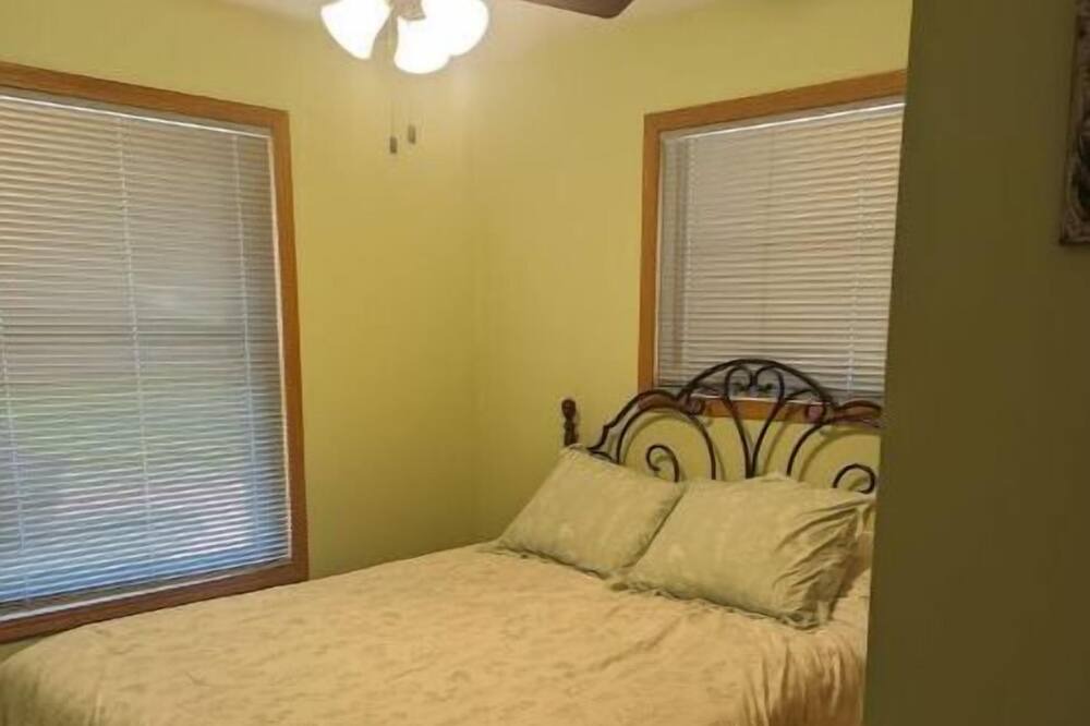 Photo of Bedroom in Montello