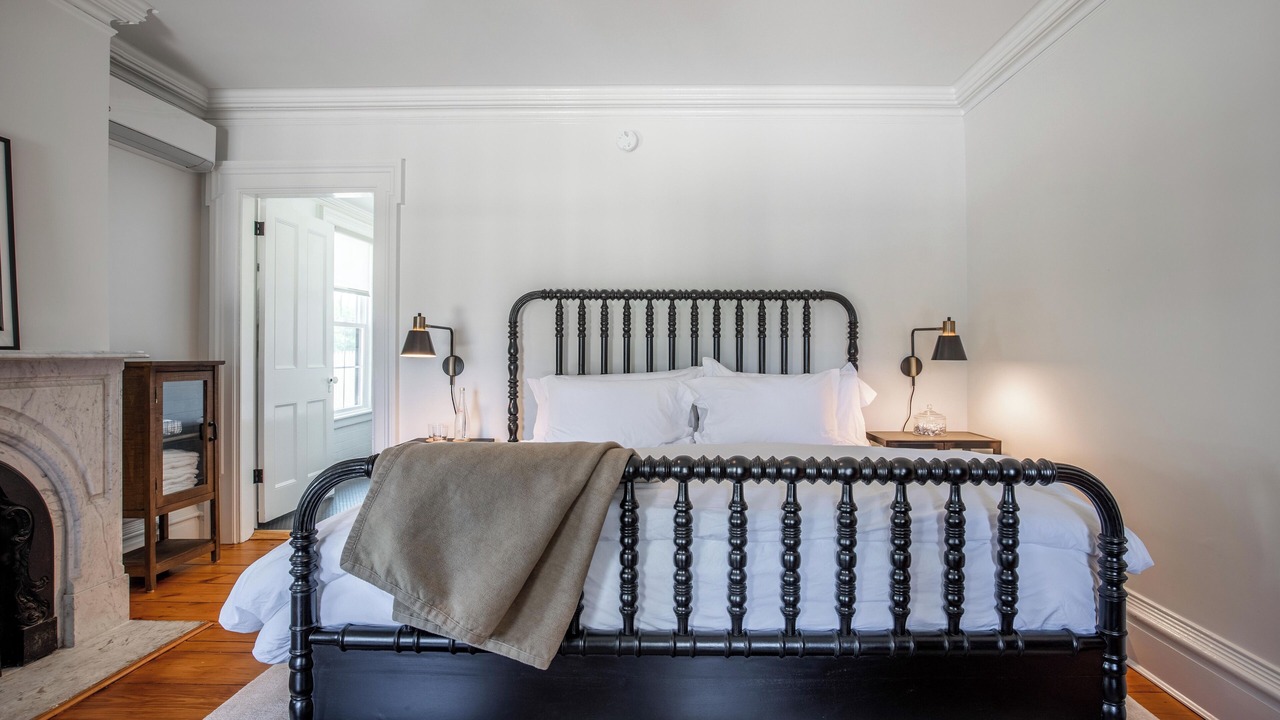Photo of Bedroom in Town of Southold Town