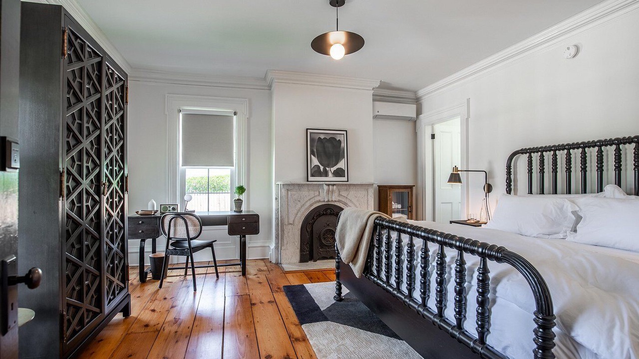 Photo of Bedroom in Town of Southold Town