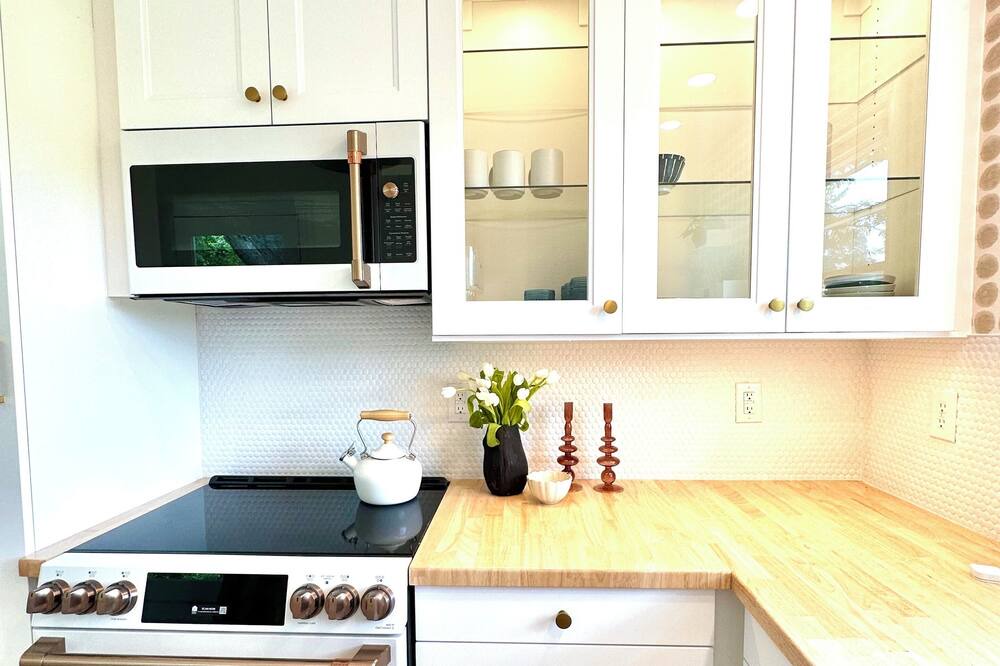 Photo of Kitchen in Ridge St.