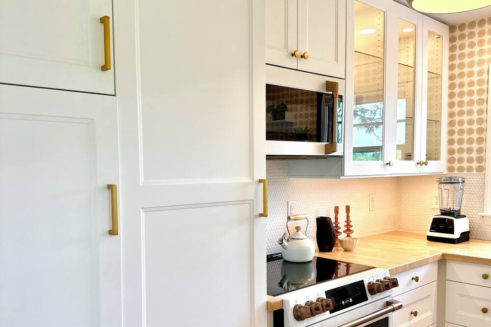 Photo of Kitchen in Ridge St.
