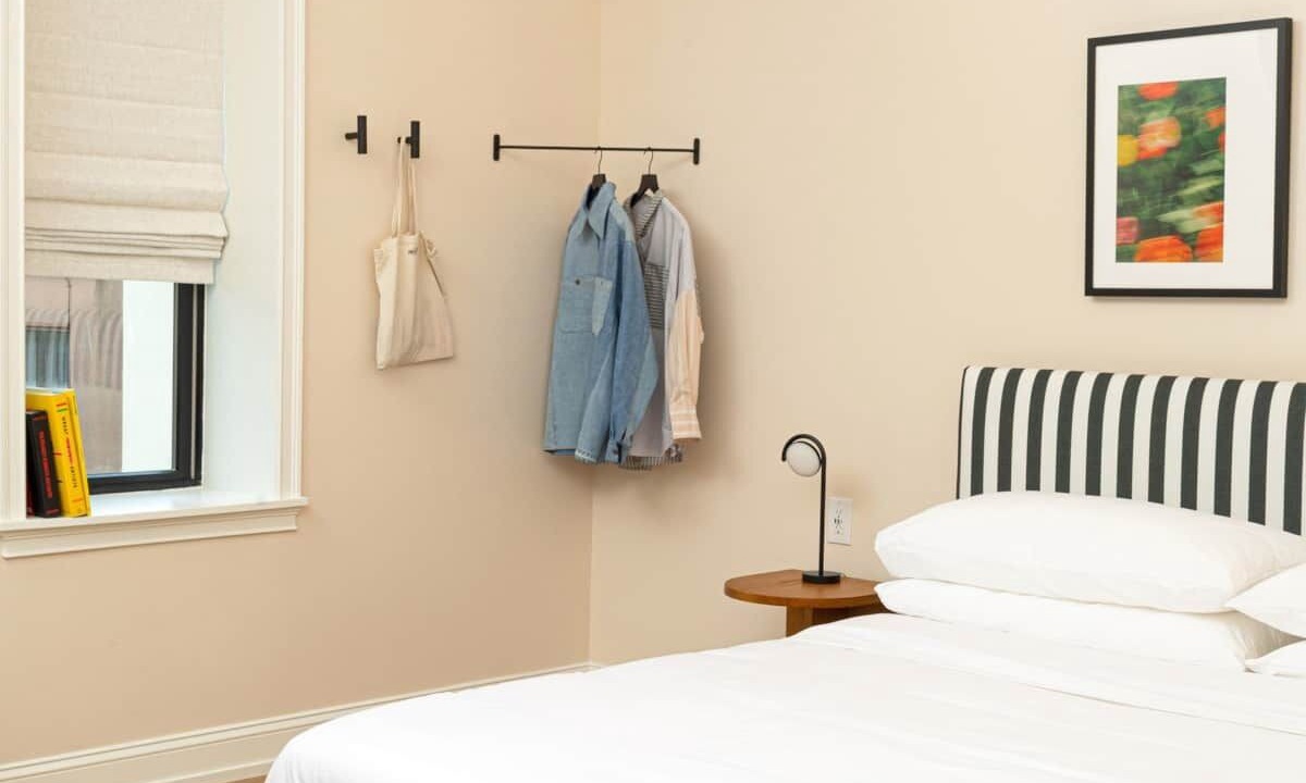 Photo of Others in Queen Village