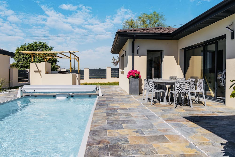 Photo of Outdoor in Tignieu-Jameyzieu