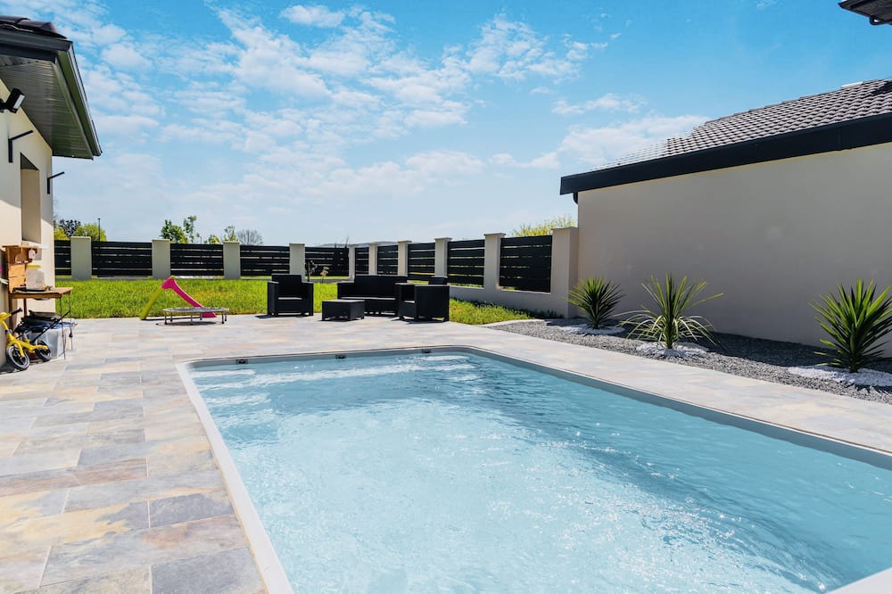 Photo of Outdoor in Tignieu-Jameyzieu