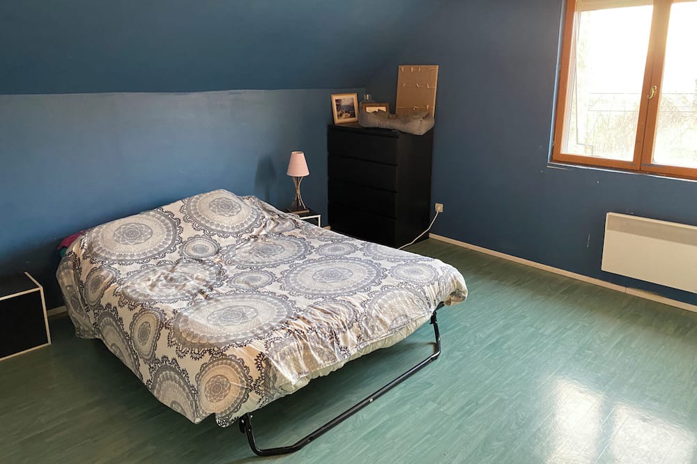 Photo of Bedroom in Chivres