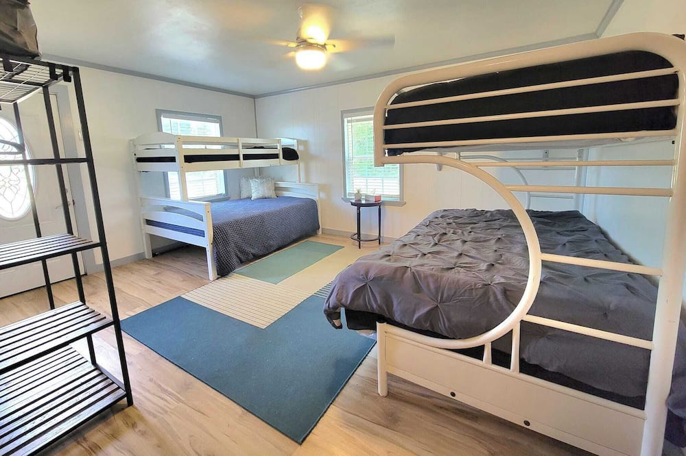 Photo of Bedroom in San Augustine