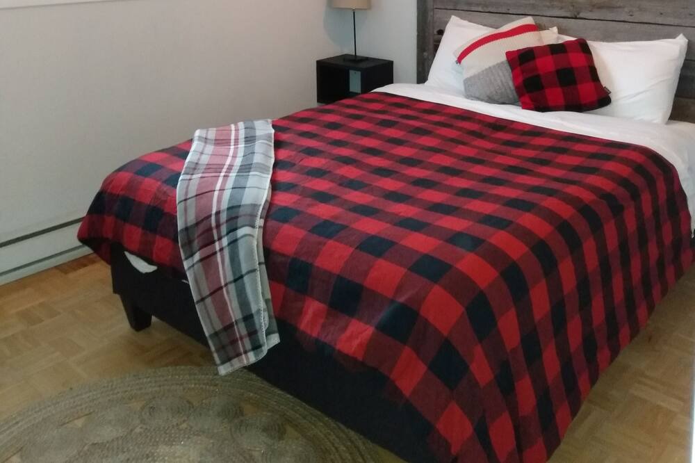 Photo of Bedroom in Saint-Damien