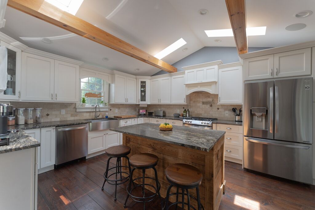 Photo of Kitchen in Yaphank