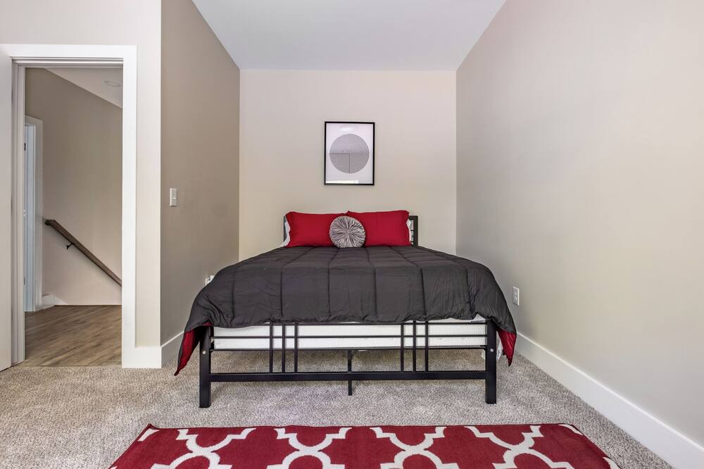 Photo of Bedroom in Louisburg
