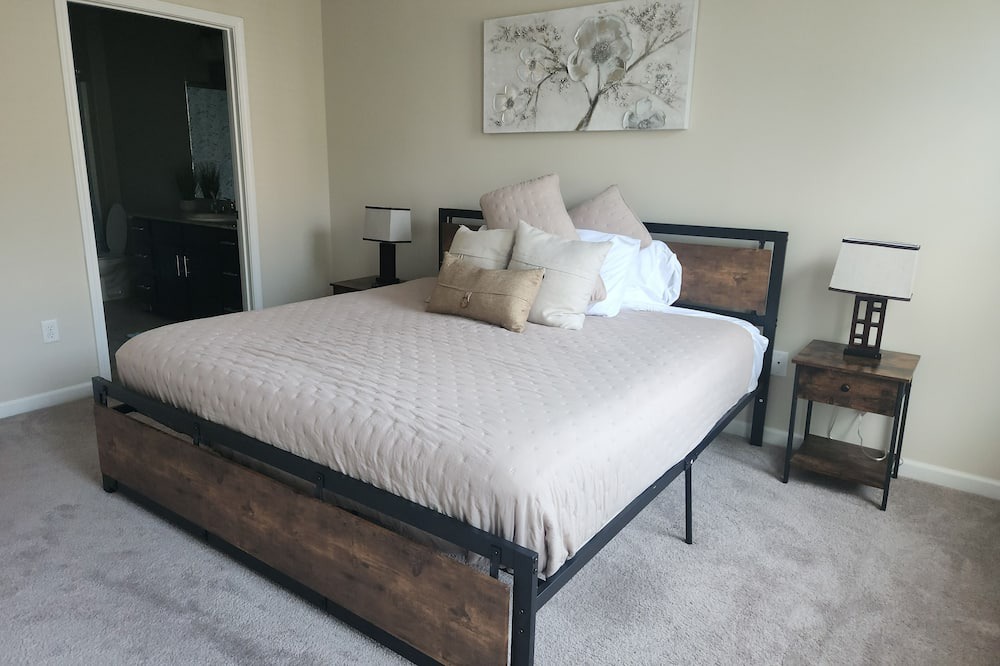 Photo of Bedroom in Collierville