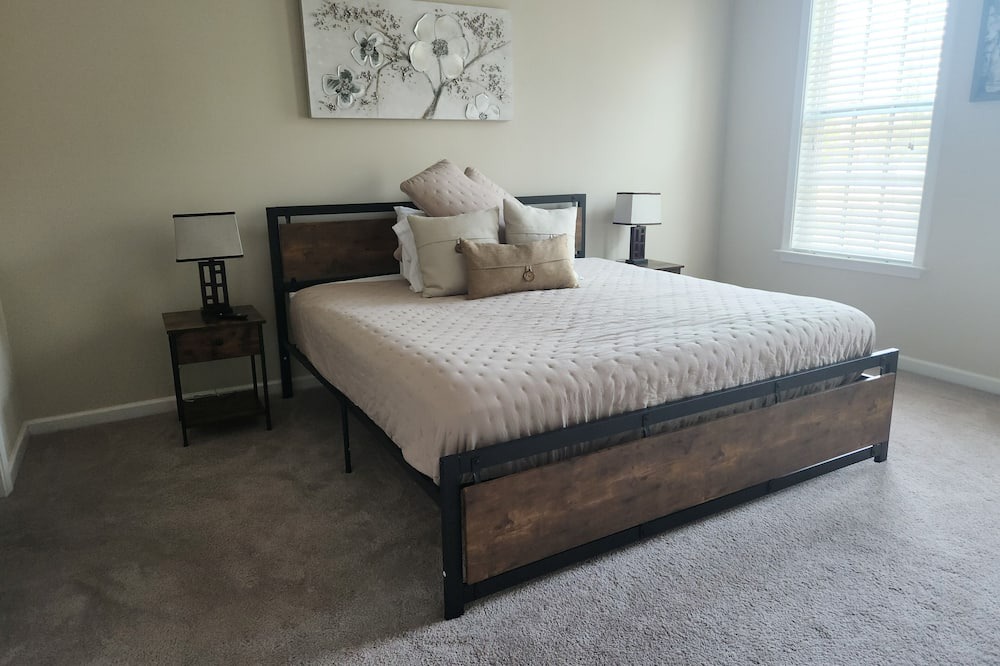 Photo of Bedroom in Collierville