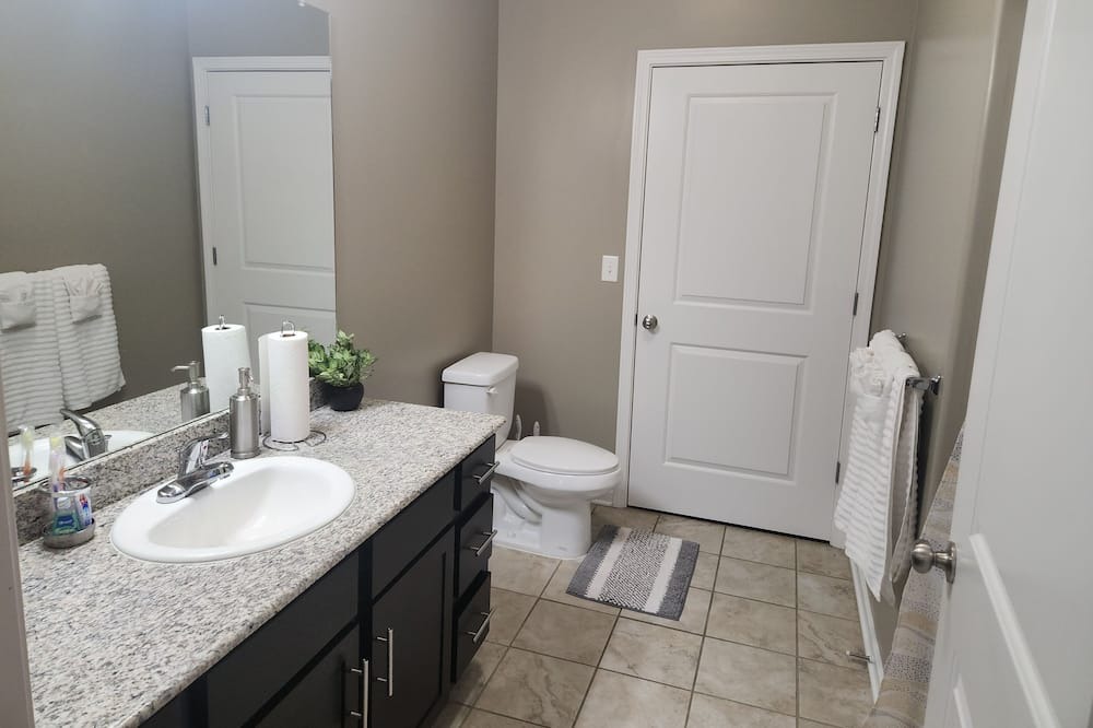 Photo of Bathroom in Collierville