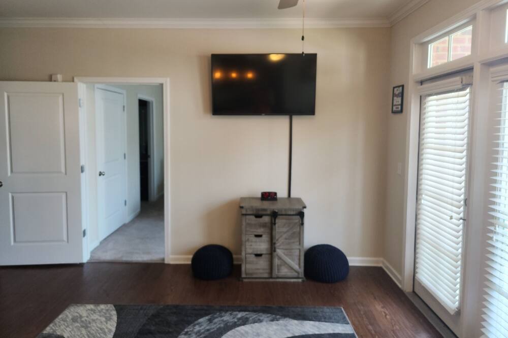 Photo of Bedroom in Collierville