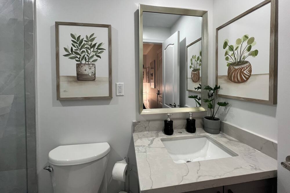 Photo of Bathroom in Milton