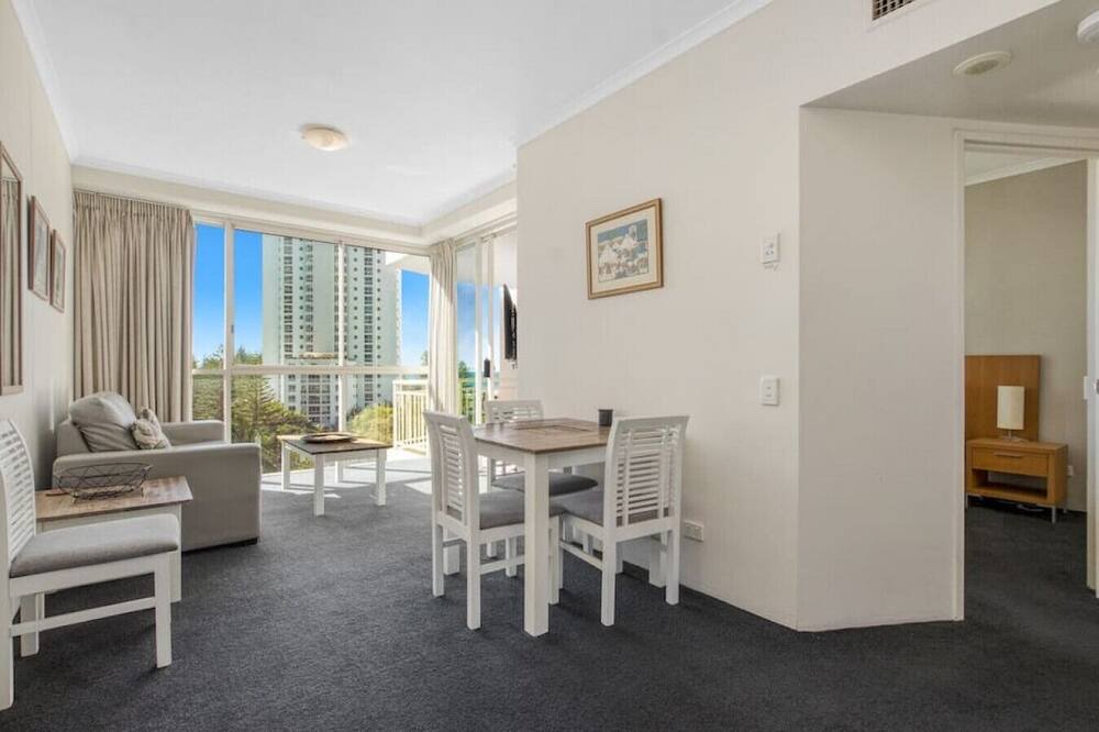 Photo of Others in Main Beach