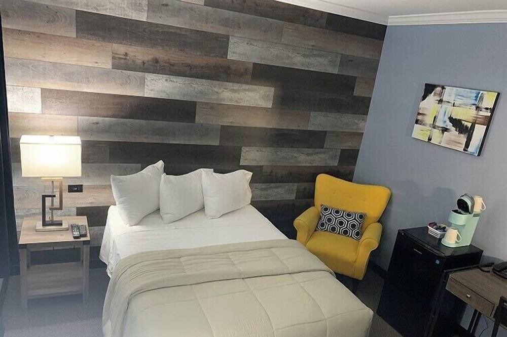 Photo of Bedroom in Stephenville