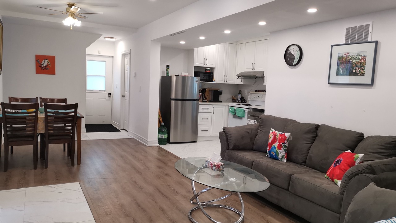 Photo of Livingroom in Omemee