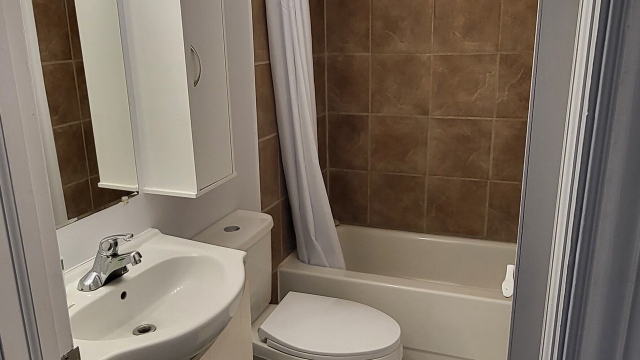 Photo of Bathroom in Rama