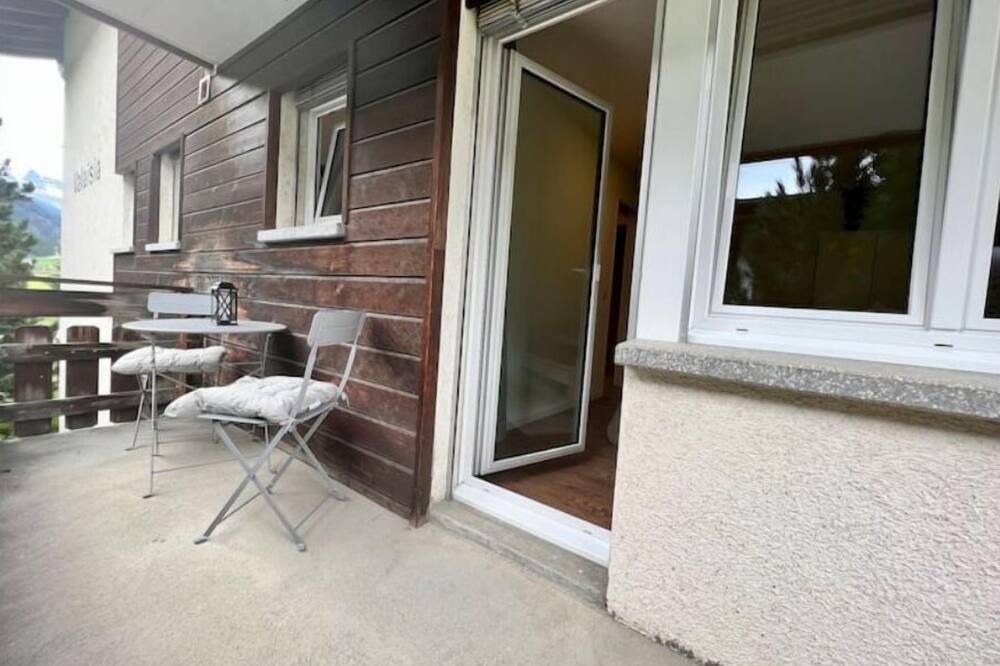 Photo of Patio Balcony in Taesch
