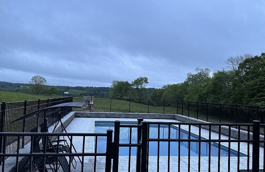 Photo of Outdoor in Jeffersonville