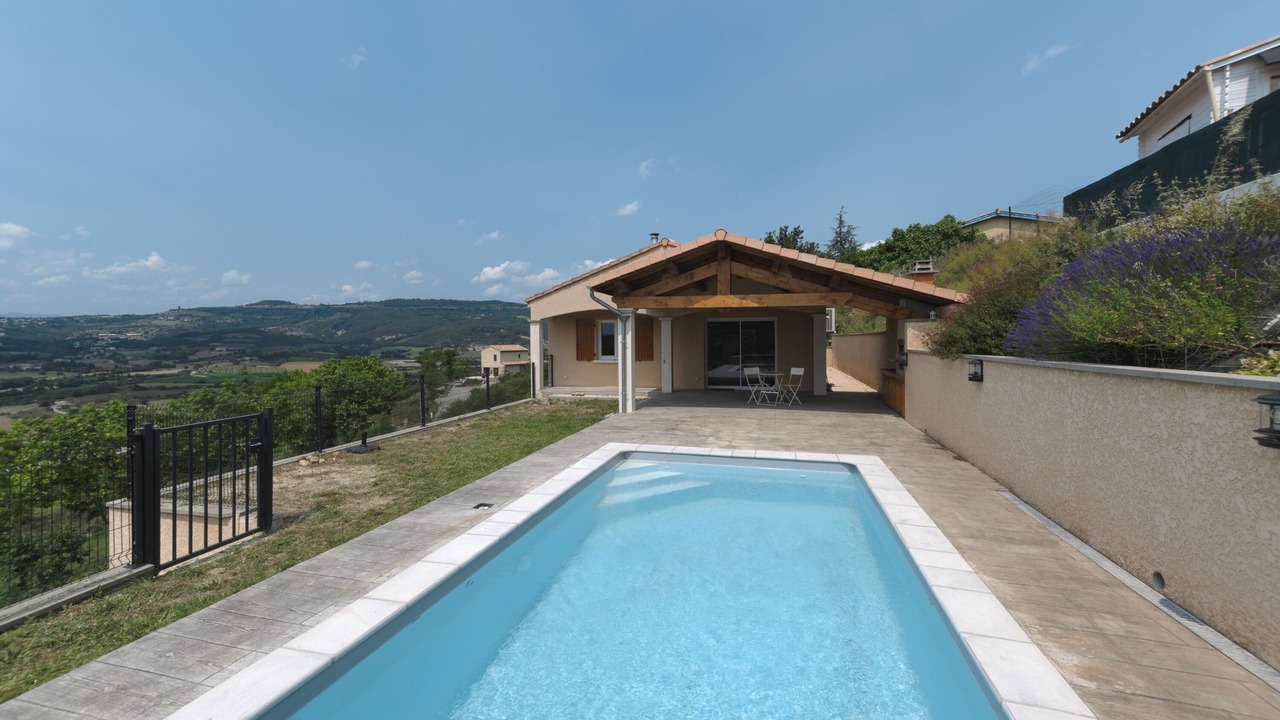 Photo of Outdoor in Villeneuve-de-Berg