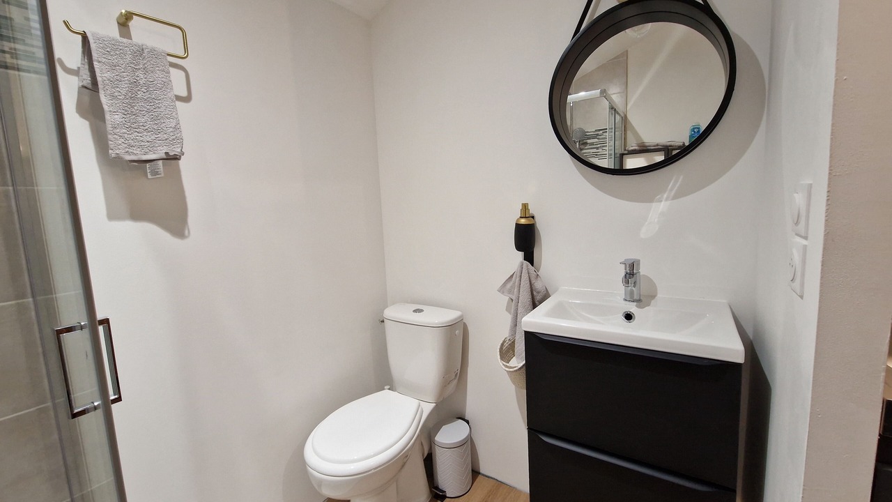 Photo of Bathroom in Chartres-de-Bretagne