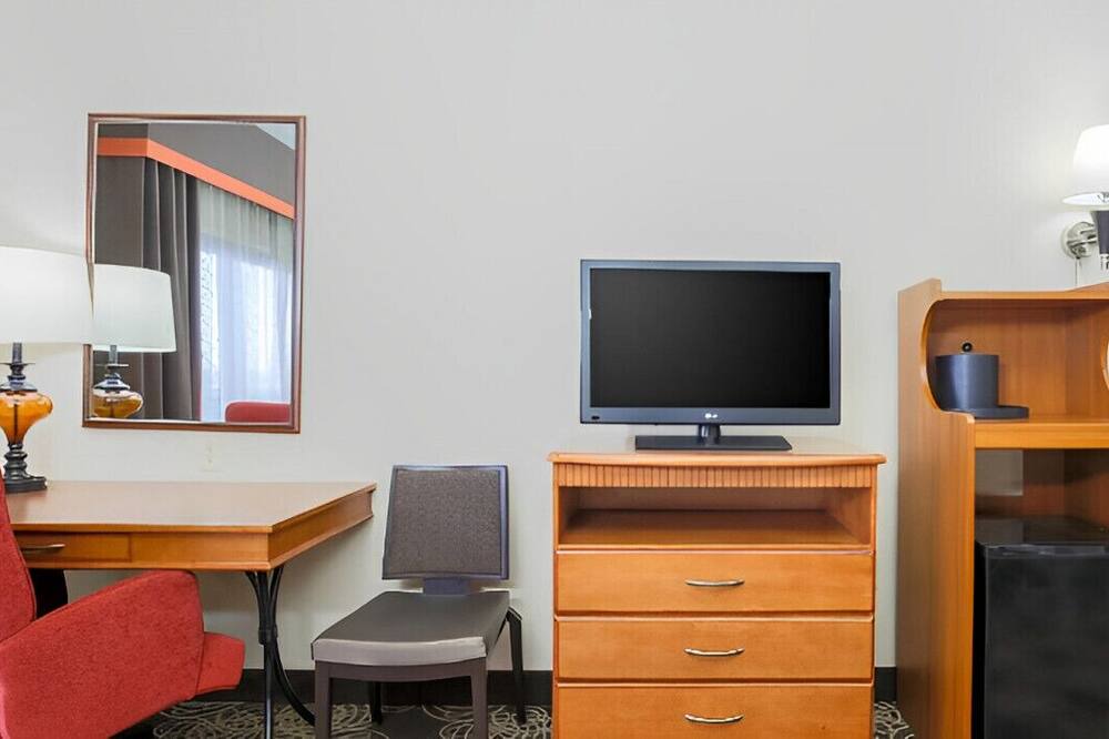 Photo of Bedroom in Allen