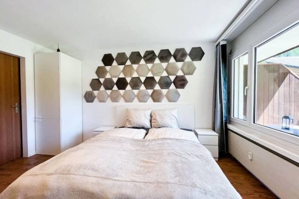 Photo of Bedroom in Taesch