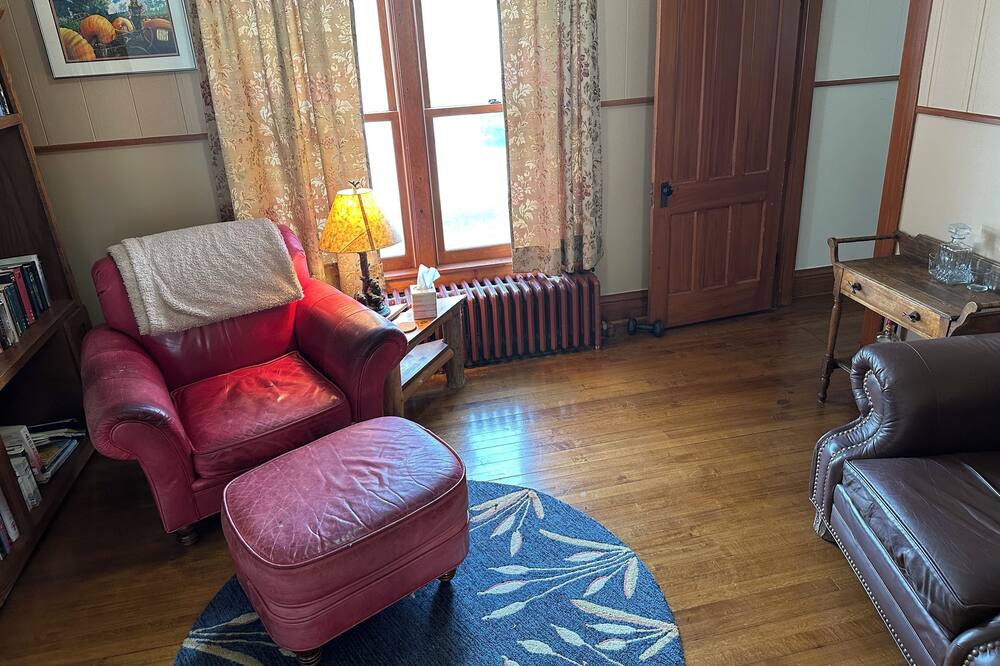 Photo of Livingroom in Tupper Lake