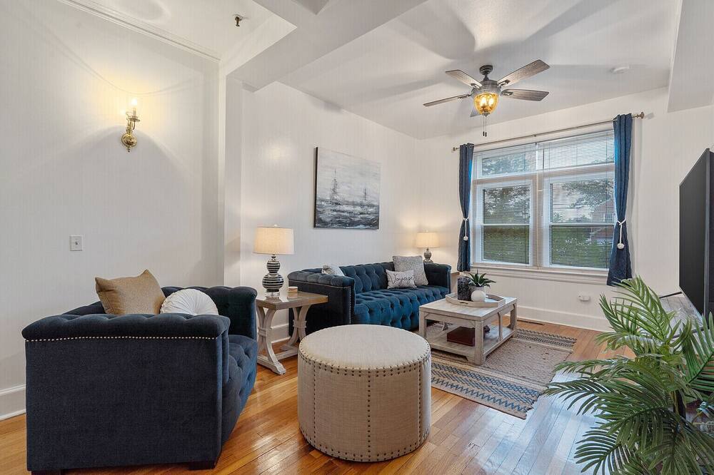Photo of Livingroom in Downtown Syracuse